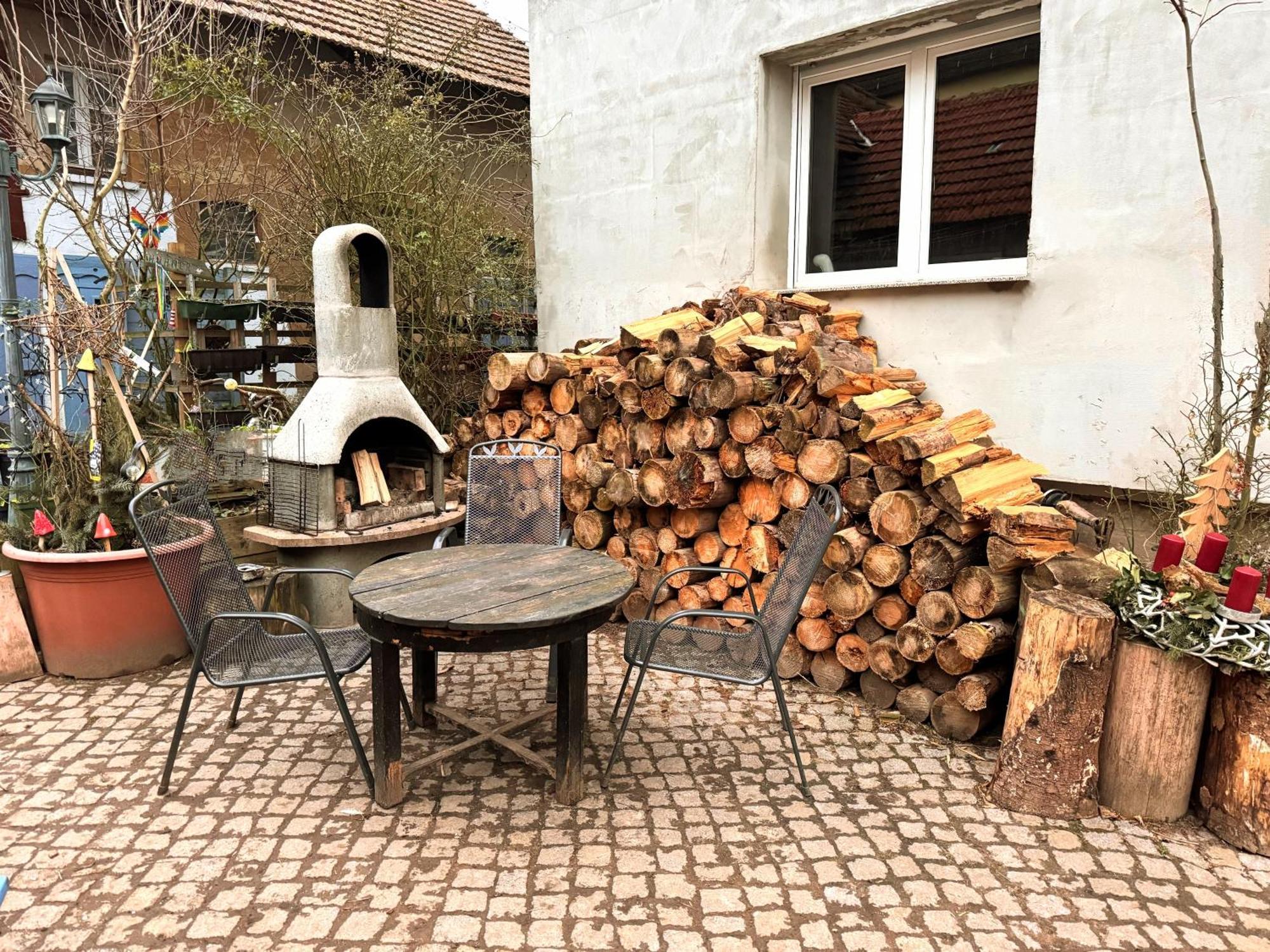 Heuhotel Farm Own Sleeping Bag Free Wifi Hausbreitenbach Exterior photo